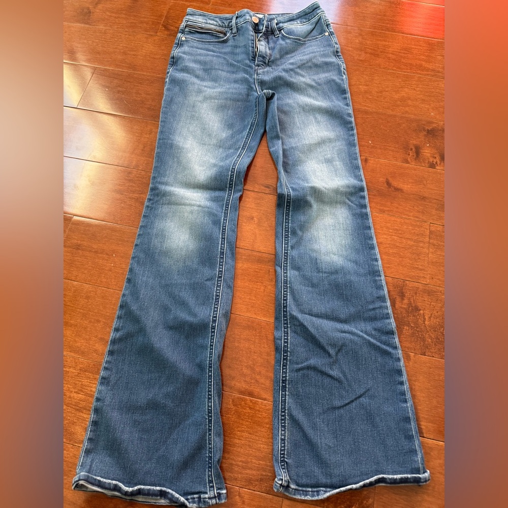 Athleta Sculptek Jeans